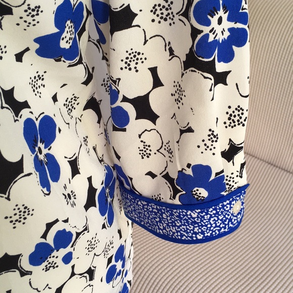 Talbots Petites Blue/Ivory Tunic Top - Picture 3 of 8